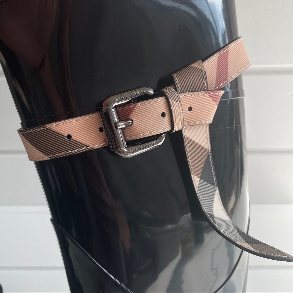 Burberry Kenyon Nova Check Belt Rain Snow Black Rubber Rain Boots Size 38/8 - Picture 7 of 14